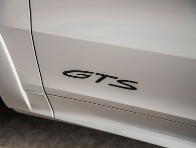 2026 Porsche Cayenne GTS