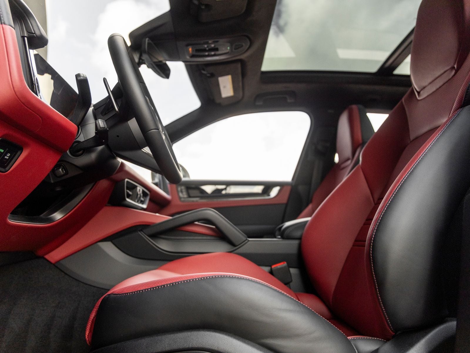 2026 Porsche Cayenne GTS