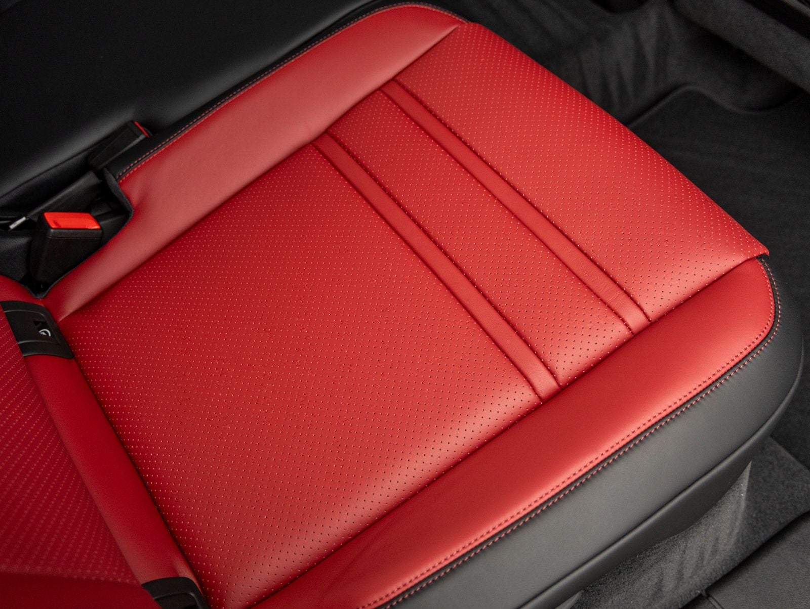 2026 Porsche Cayenne GTS