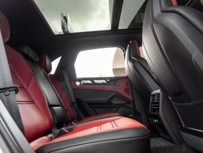 2026 Porsche Cayenne GTS