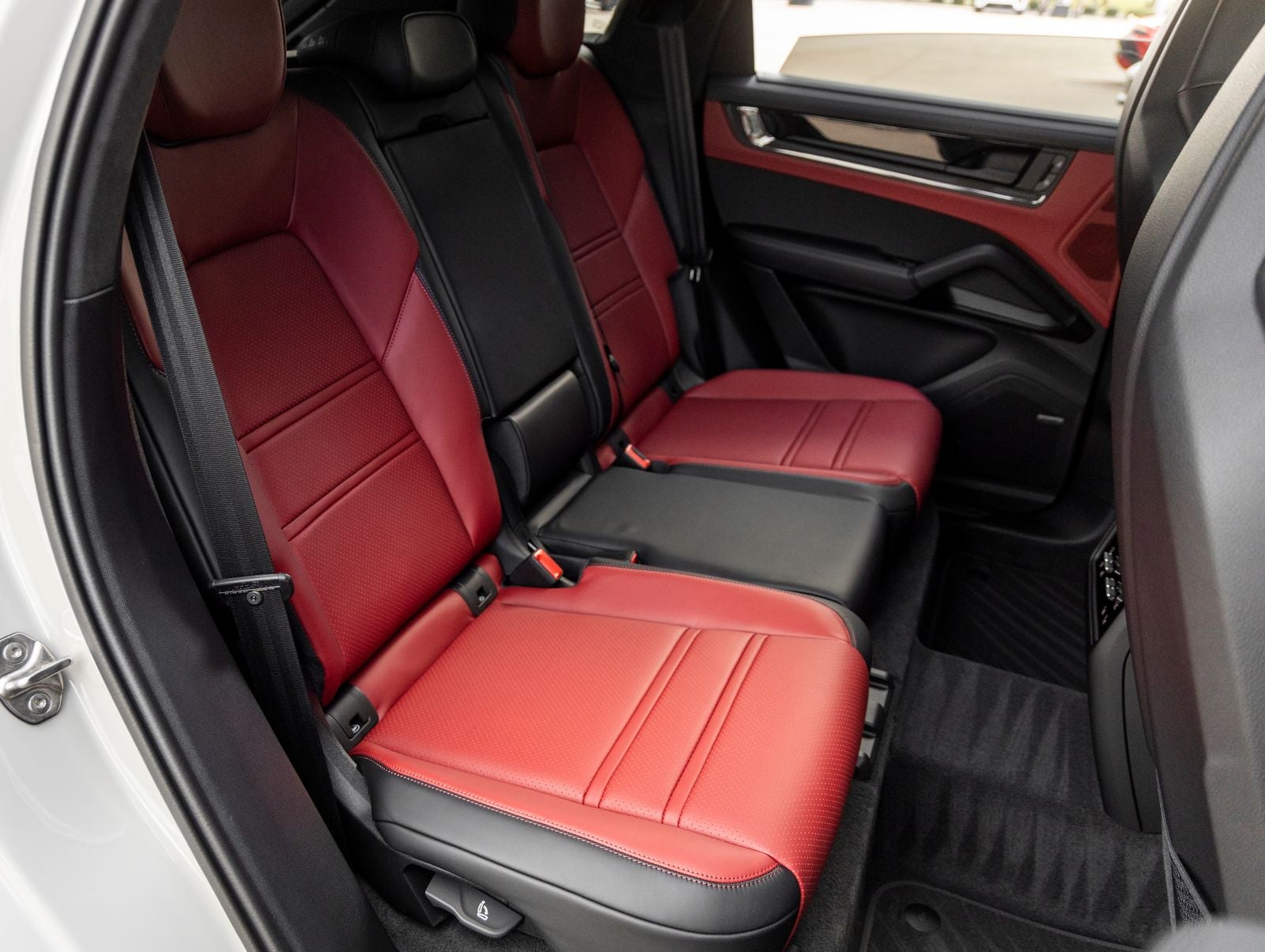 2026 Porsche Cayenne GTS