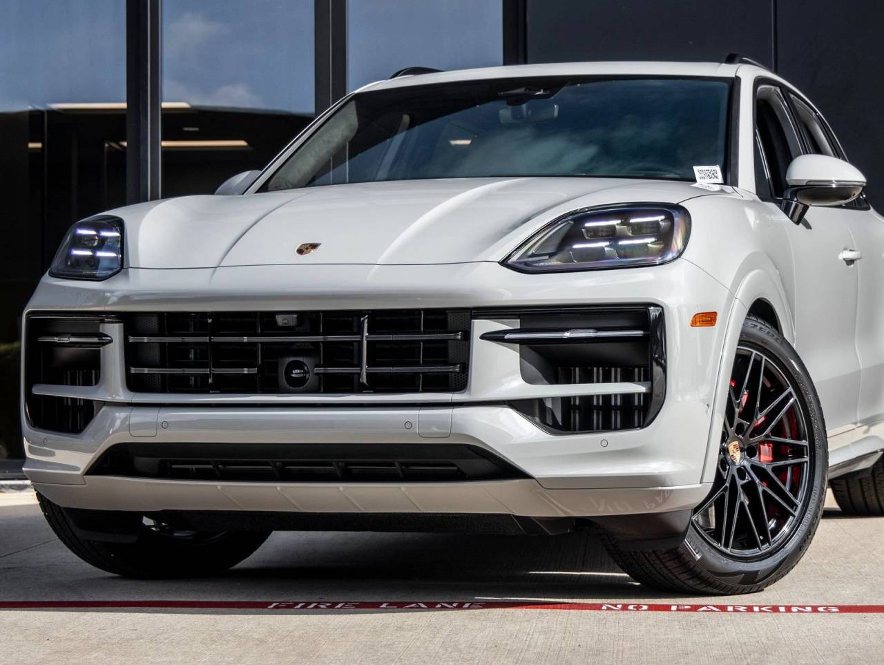 2026 Porsche Cayenne Cayenne GTS