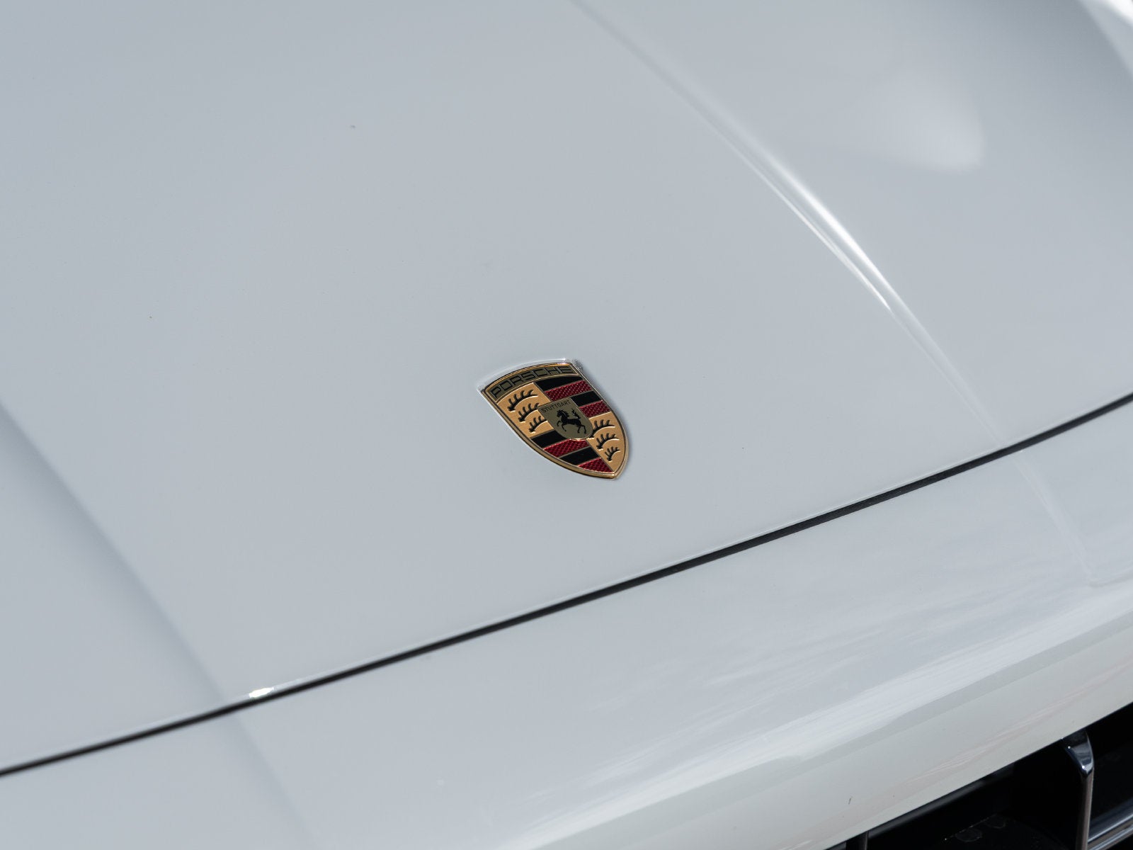 2025 Porsche Cayenne GTS