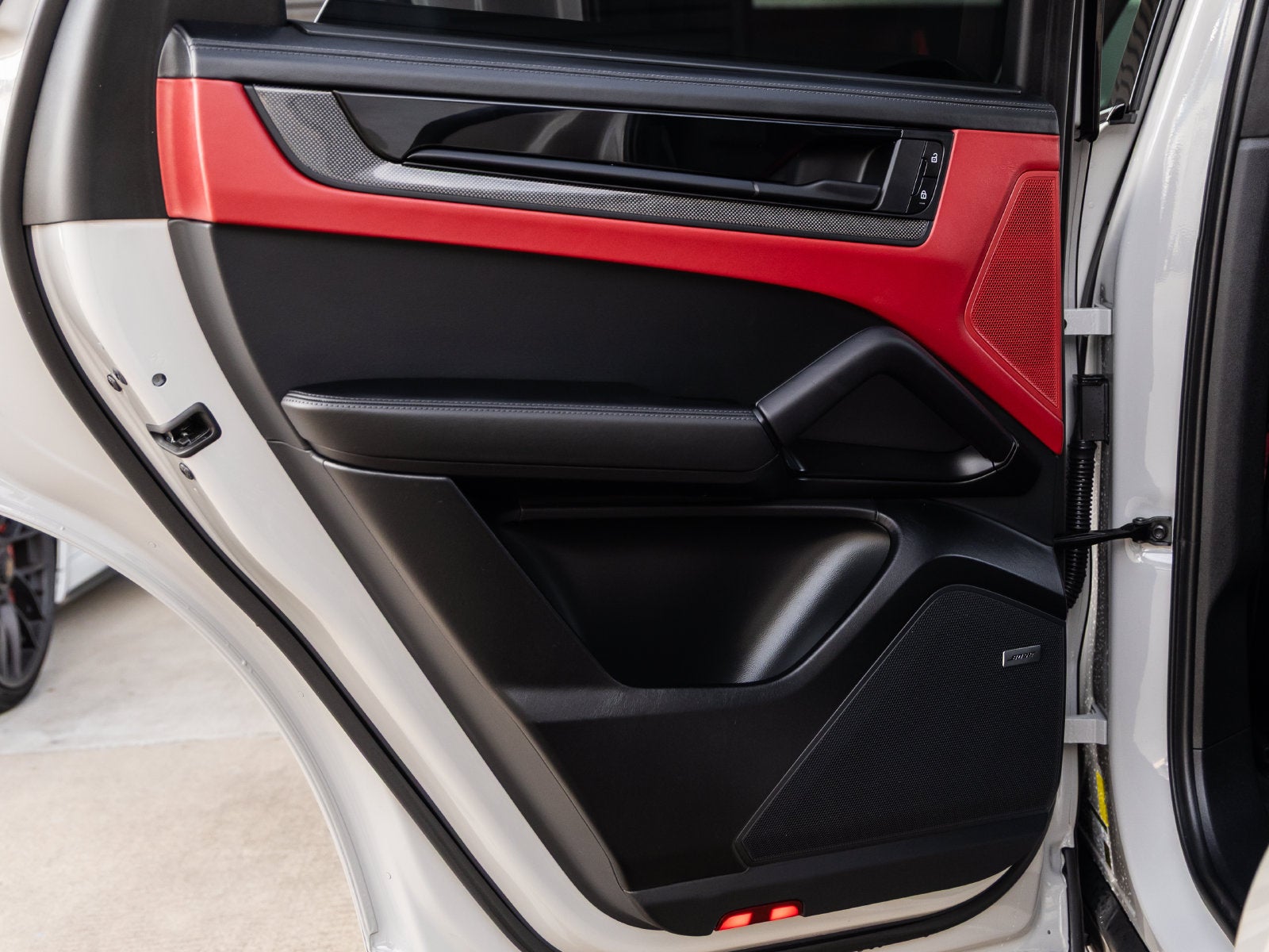 2025 Porsche Cayenne GTS