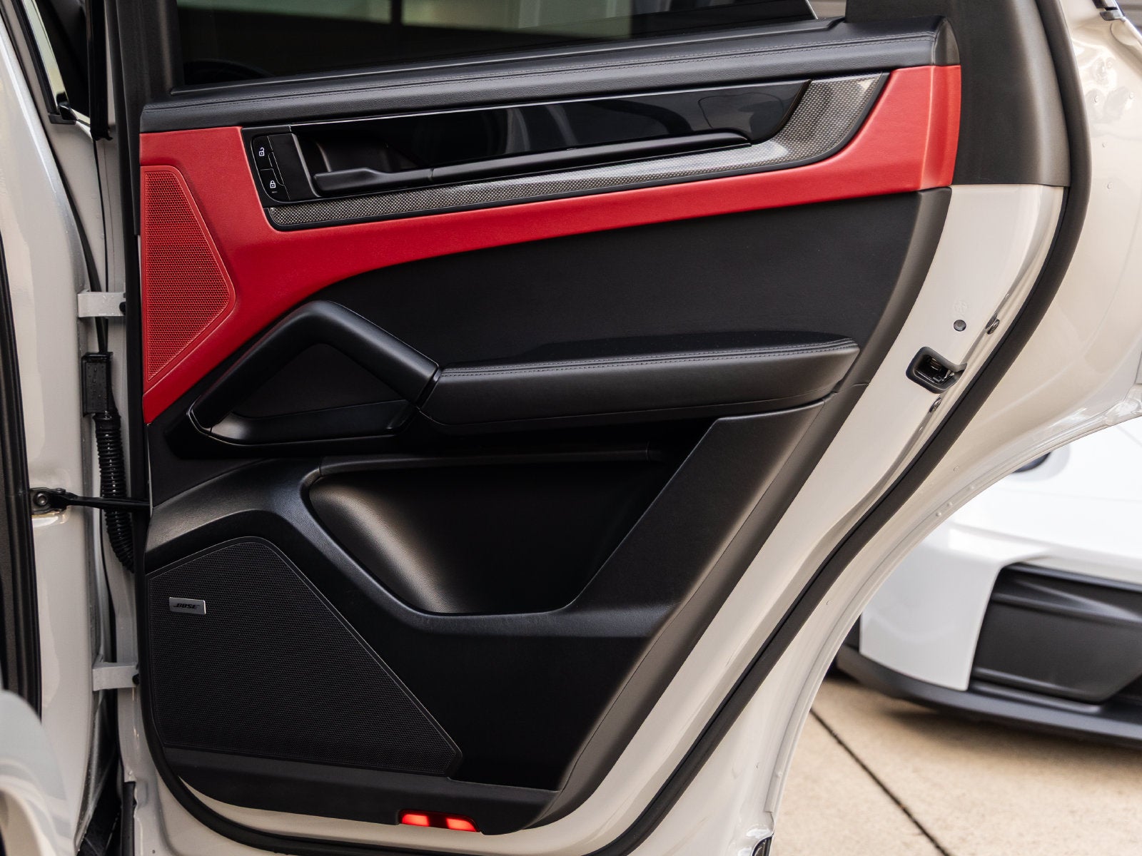 2025 Porsche Cayenne GTS
