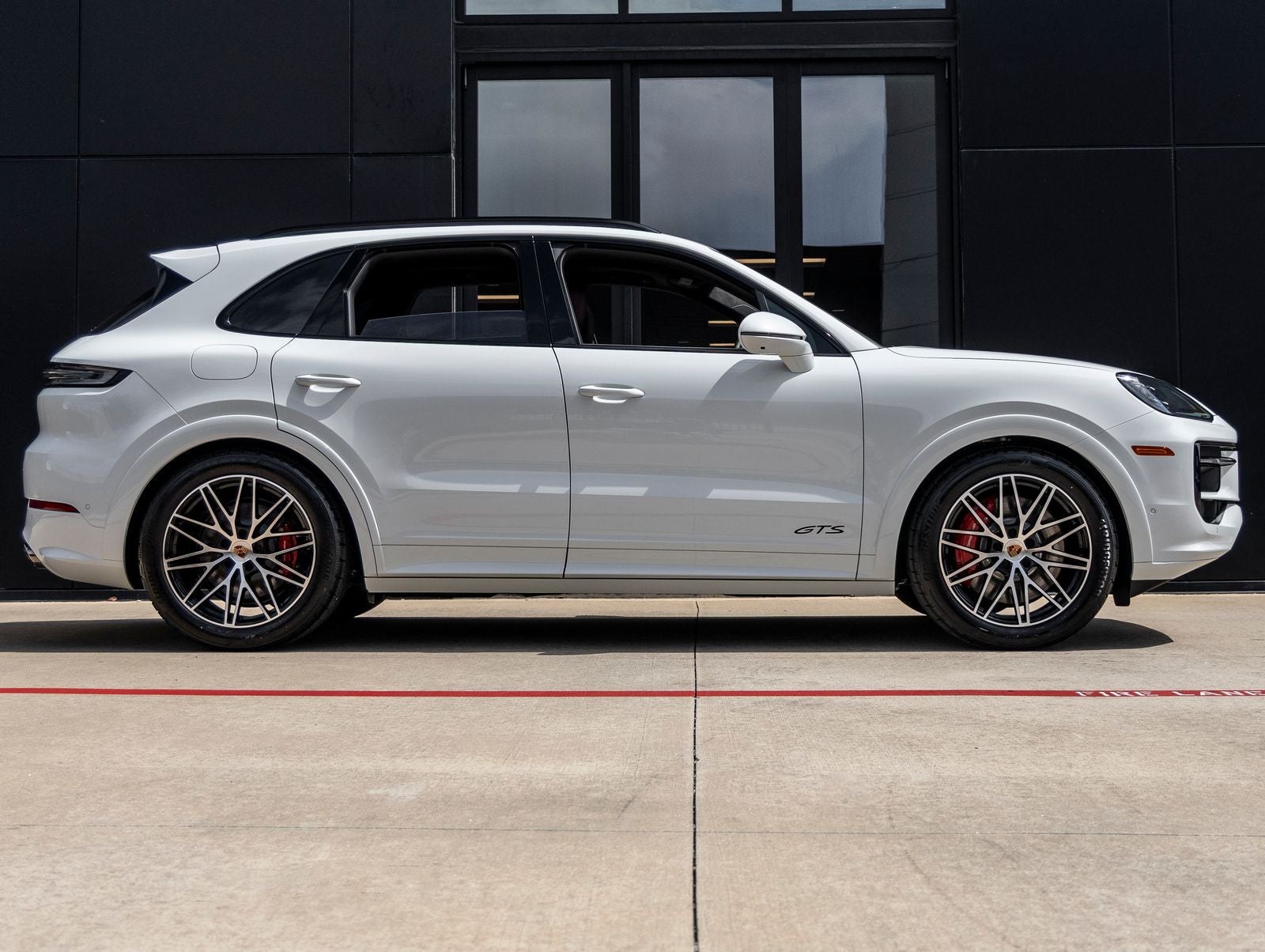 2026 Porsche Cayenne Cayenne GTS