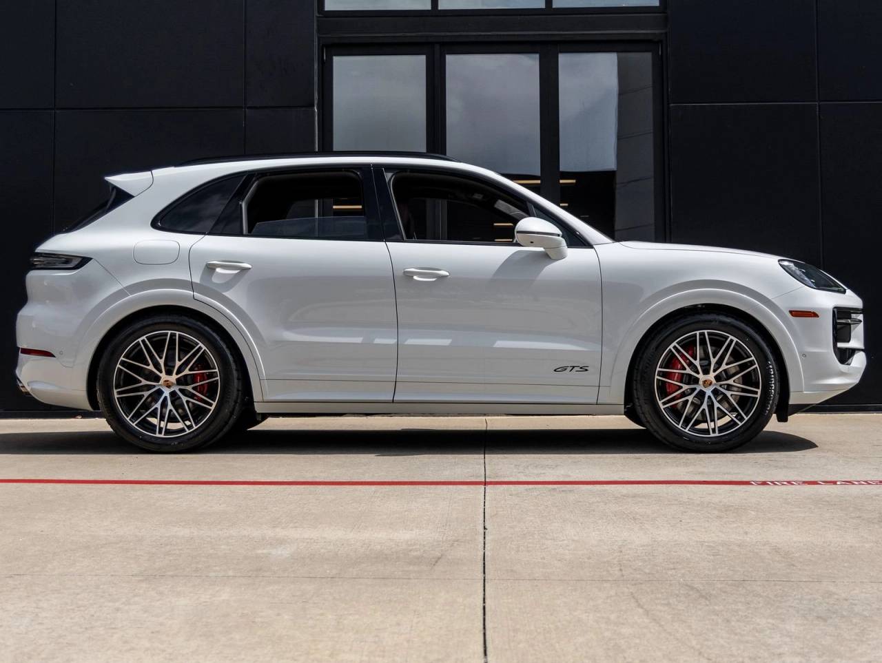 2026 Porsche Cayenne Cayenne GTS