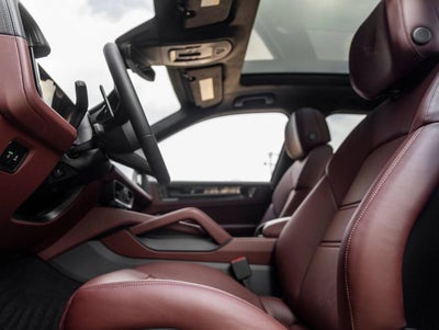 2026 Porsche Cayenne Cayenne GTS