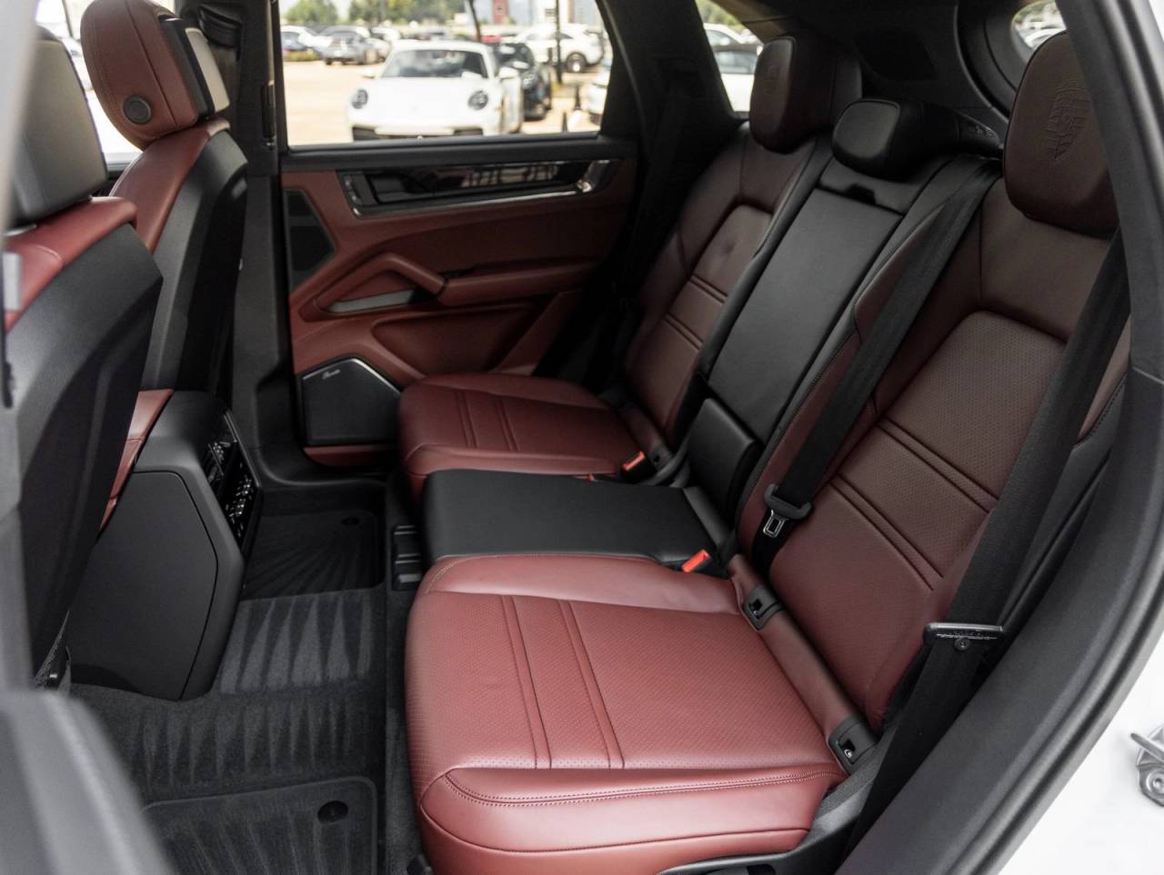 2026 Porsche Cayenne Cayenne GTS
