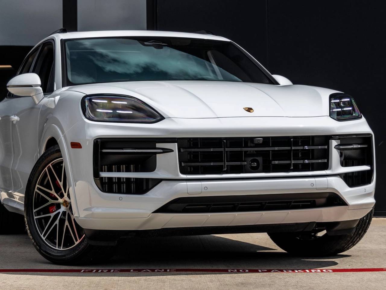 2026 Porsche Cayenne Cayenne GTS