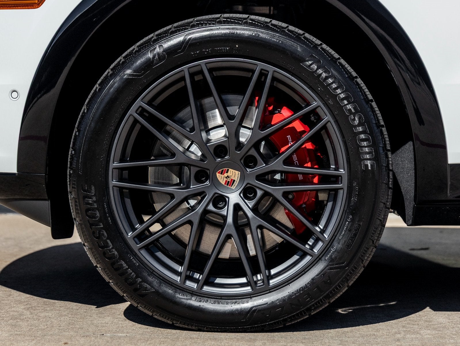 2026 Porsche Cayenne GTS