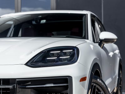 2026 Porsche Cayenne GTS