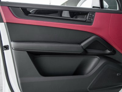 2026 Porsche Cayenne GTS