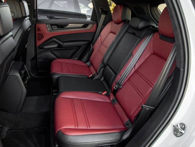 2026 Porsche Cayenne Cayenne GTS