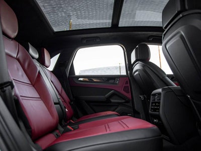 2026 Porsche Cayenne Cayenne GTS