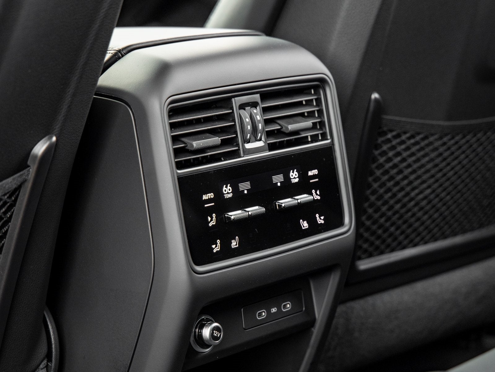 2026 Porsche Cayenne Cayenne GTS