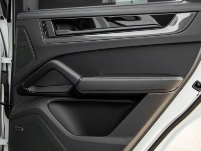 2026 Porsche Cayenne Cayenne GTS