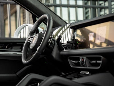 2026 Porsche Cayenne Cayenne GTS