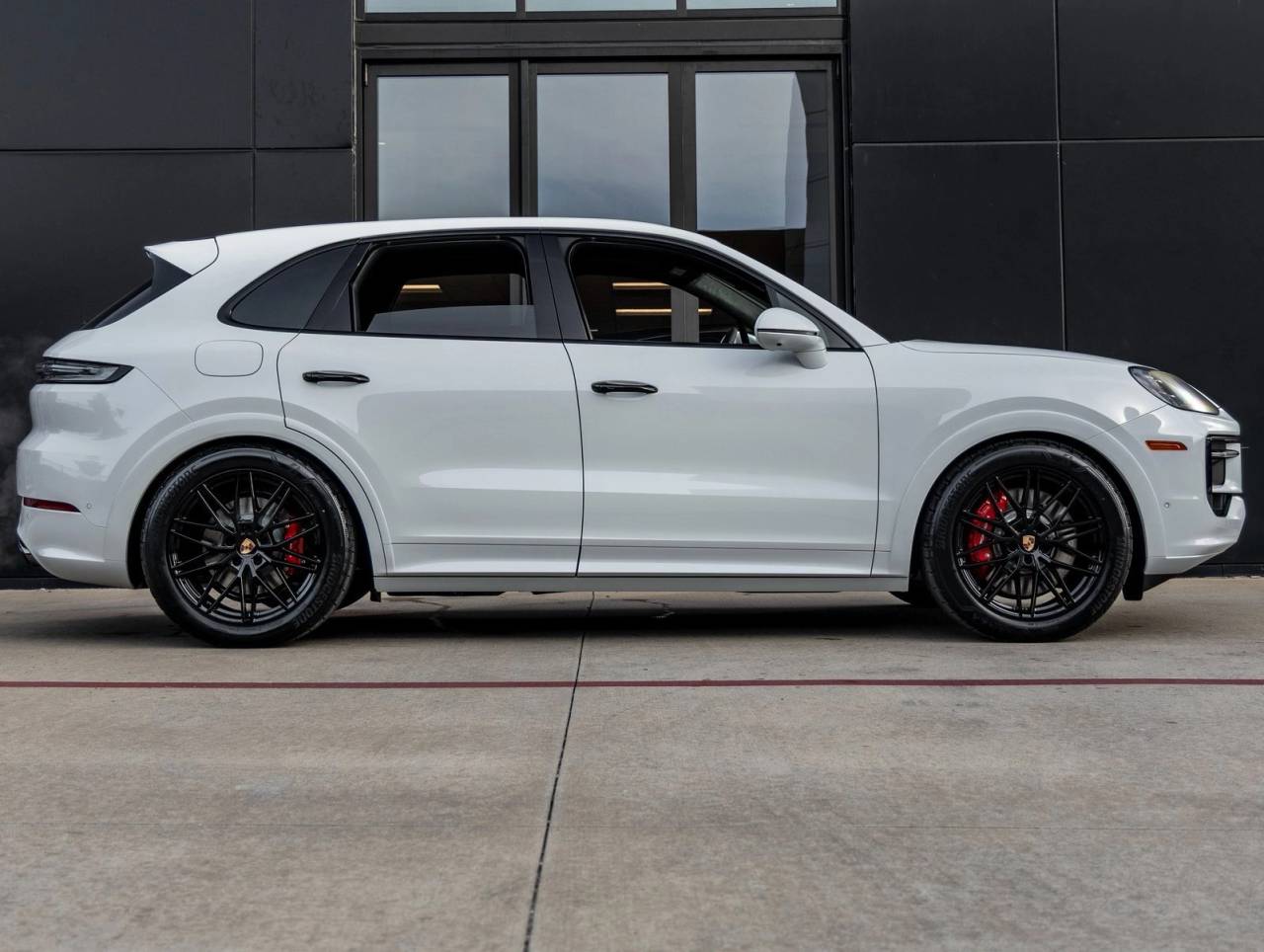2026 Porsche Cayenne Cayenne GTS