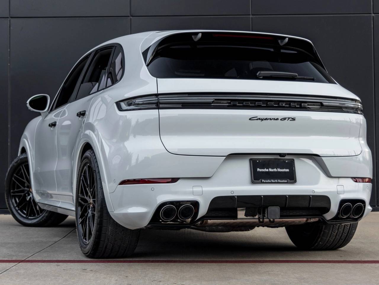 2026 Porsche Cayenne Cayenne GTS