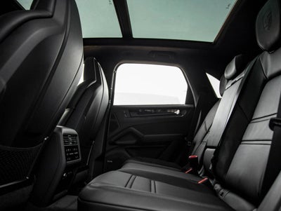 2026 Porsche Cayenne Cayenne GTS