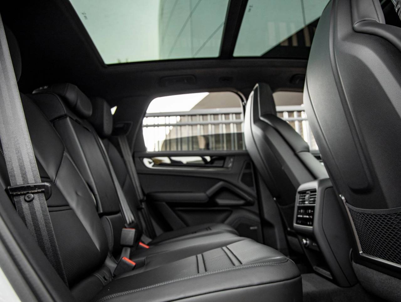 2026 Porsche Cayenne Cayenne GTS