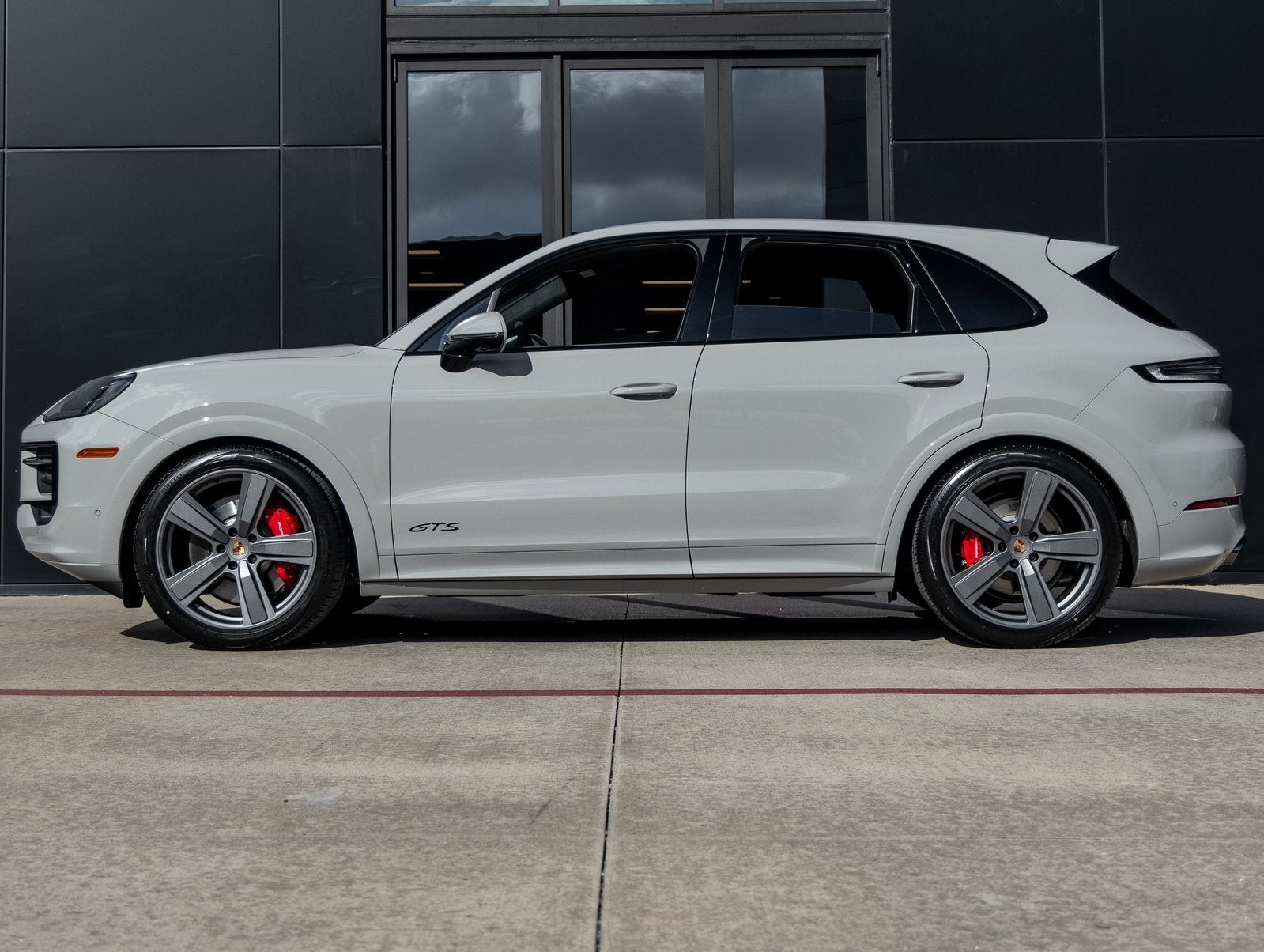 2026 Porsche Cayenne GTS