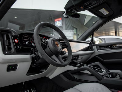 2026 Porsche Cayenne GTS