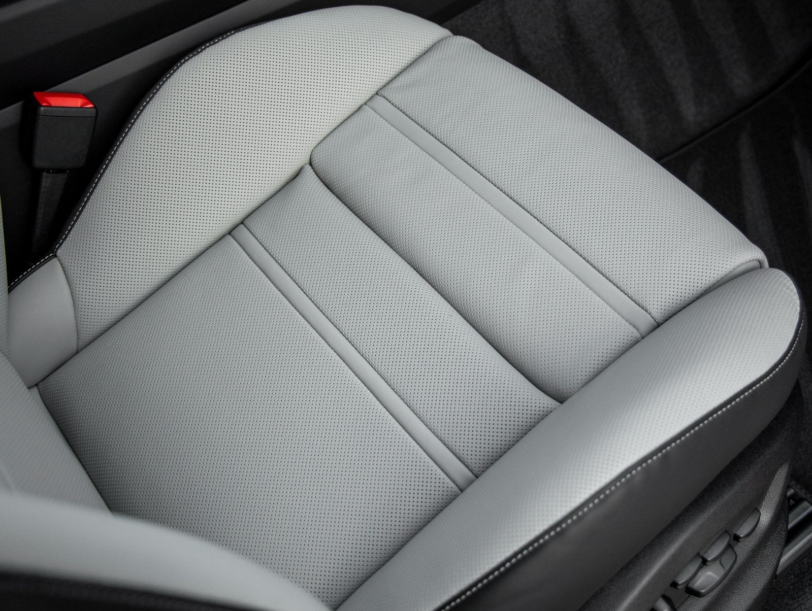 2026 Porsche Cayenne GTS