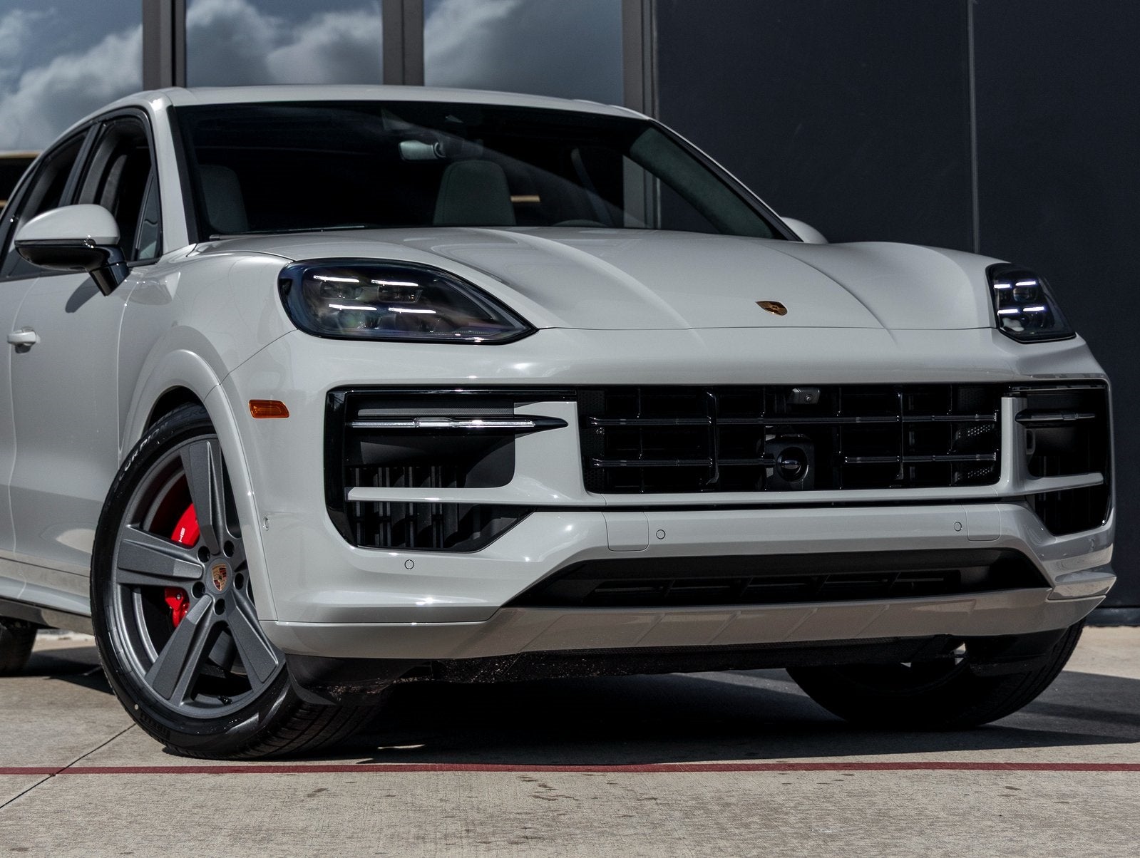 2026 Porsche Cayenne GTS