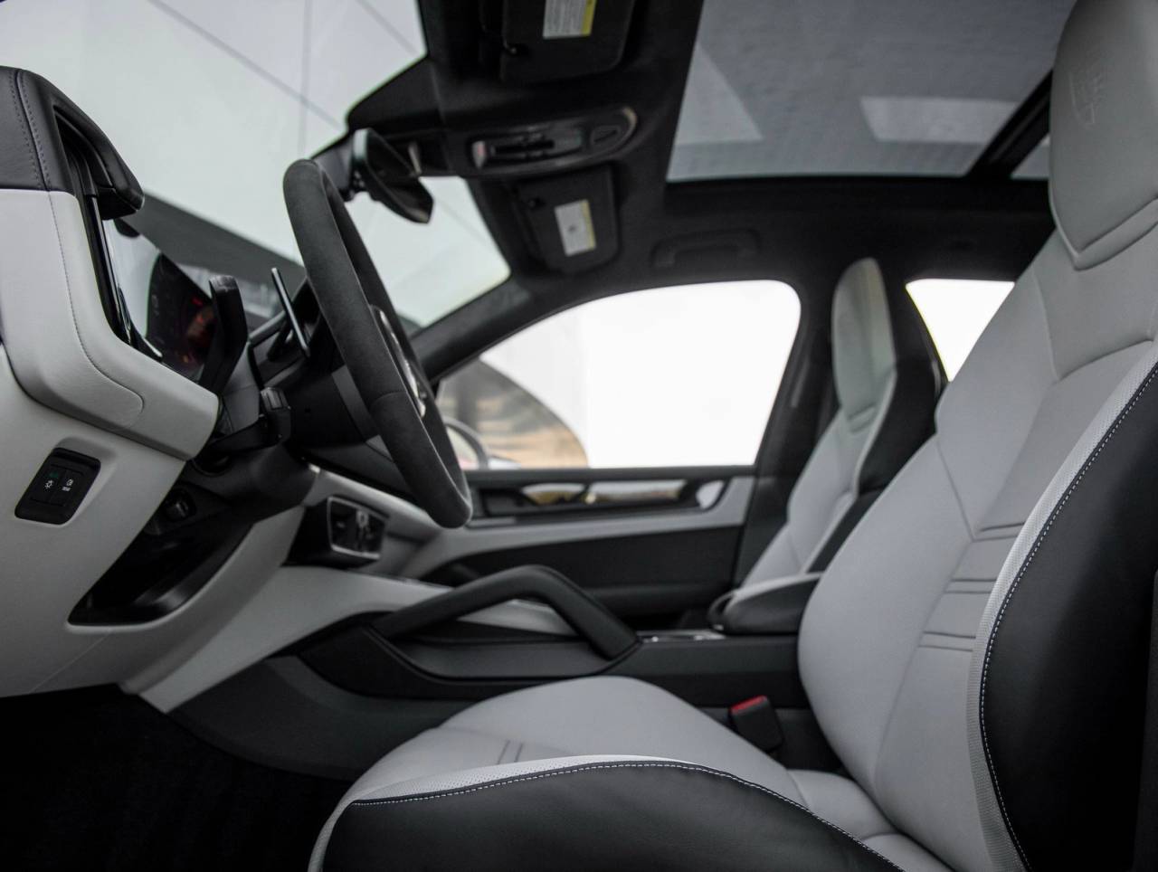 2026 Porsche Cayenne Cayenne GTS