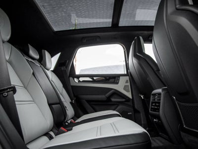 2026 Porsche Cayenne Cayenne GTS