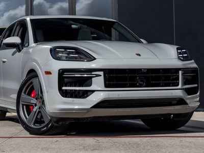 2026 Porsche Cayenne Cayenne GTS