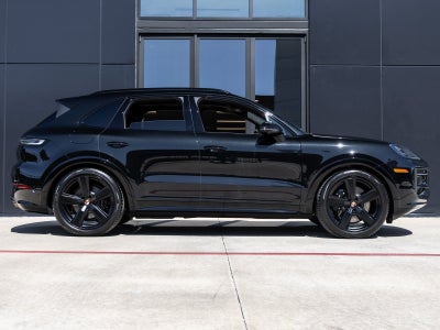 2026 Porsche Cayenne Cayenne GTS