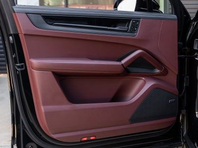 2026 Porsche Cayenne Cayenne GTS