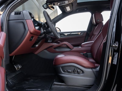 2026 Porsche Cayenne Cayenne GTS