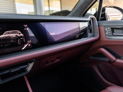 2026 Porsche Cayenne Cayenne GTS