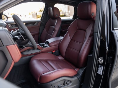 2026 Porsche Cayenne Cayenne GTS