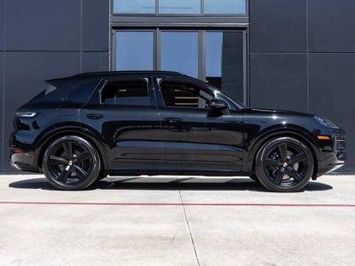 2026 Porsche Cayenne Cayenne GTS