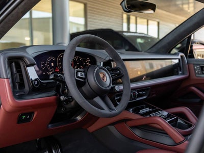 2026 Porsche Cayenne Cayenne GTS