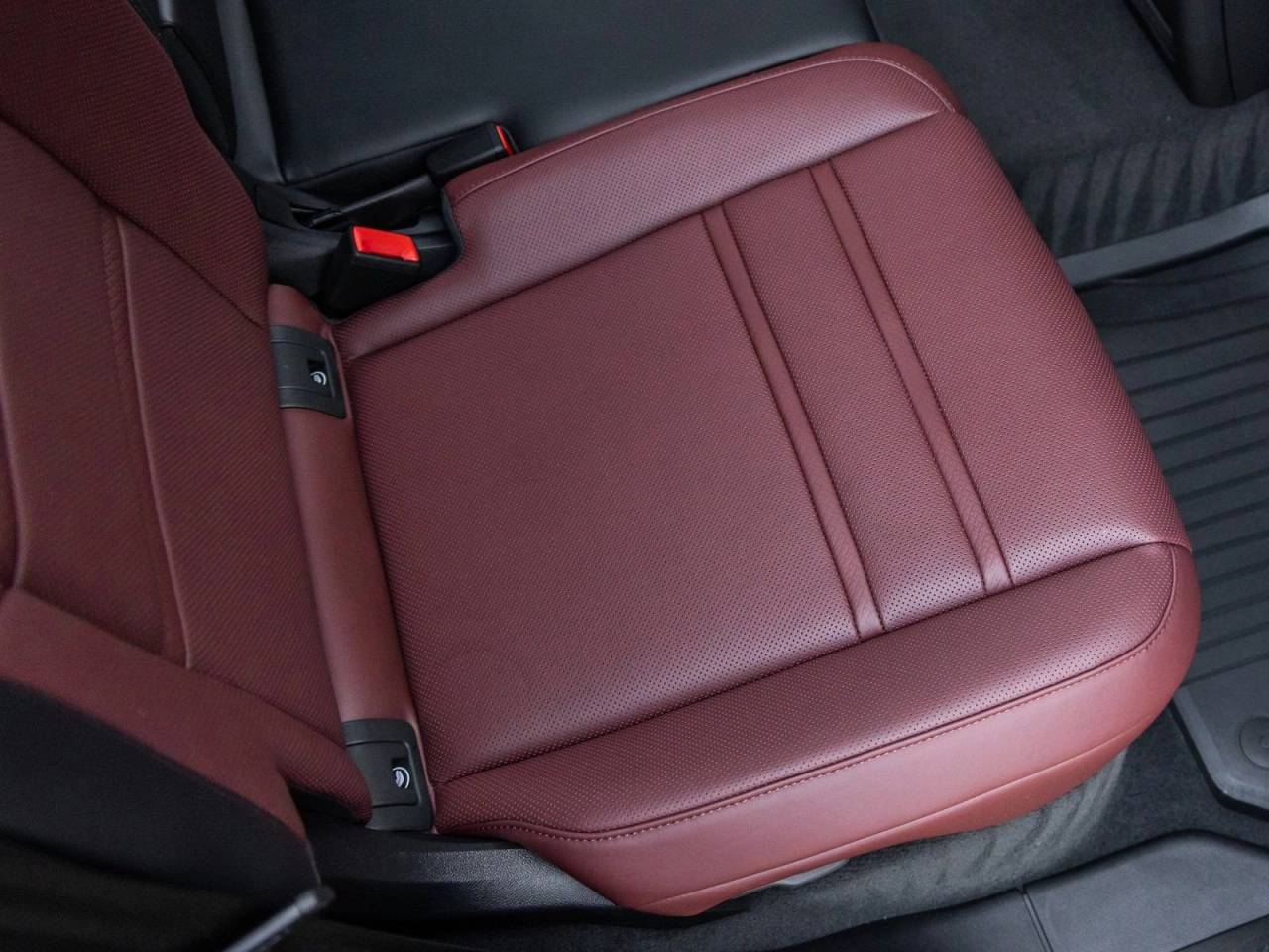 2026 Porsche Cayenne Cayenne GTS