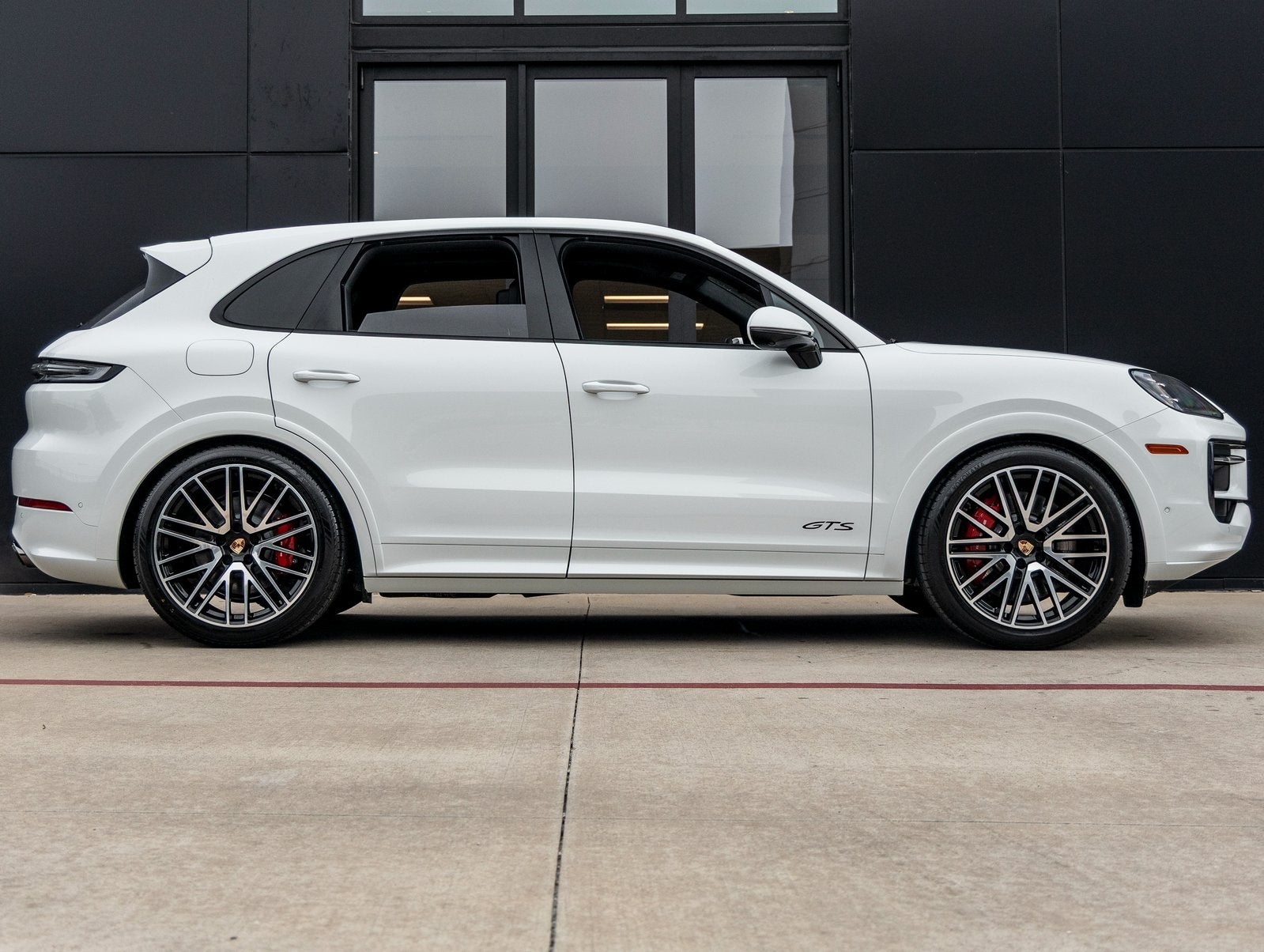 2026 Porsche Cayenne Cayenne GTS