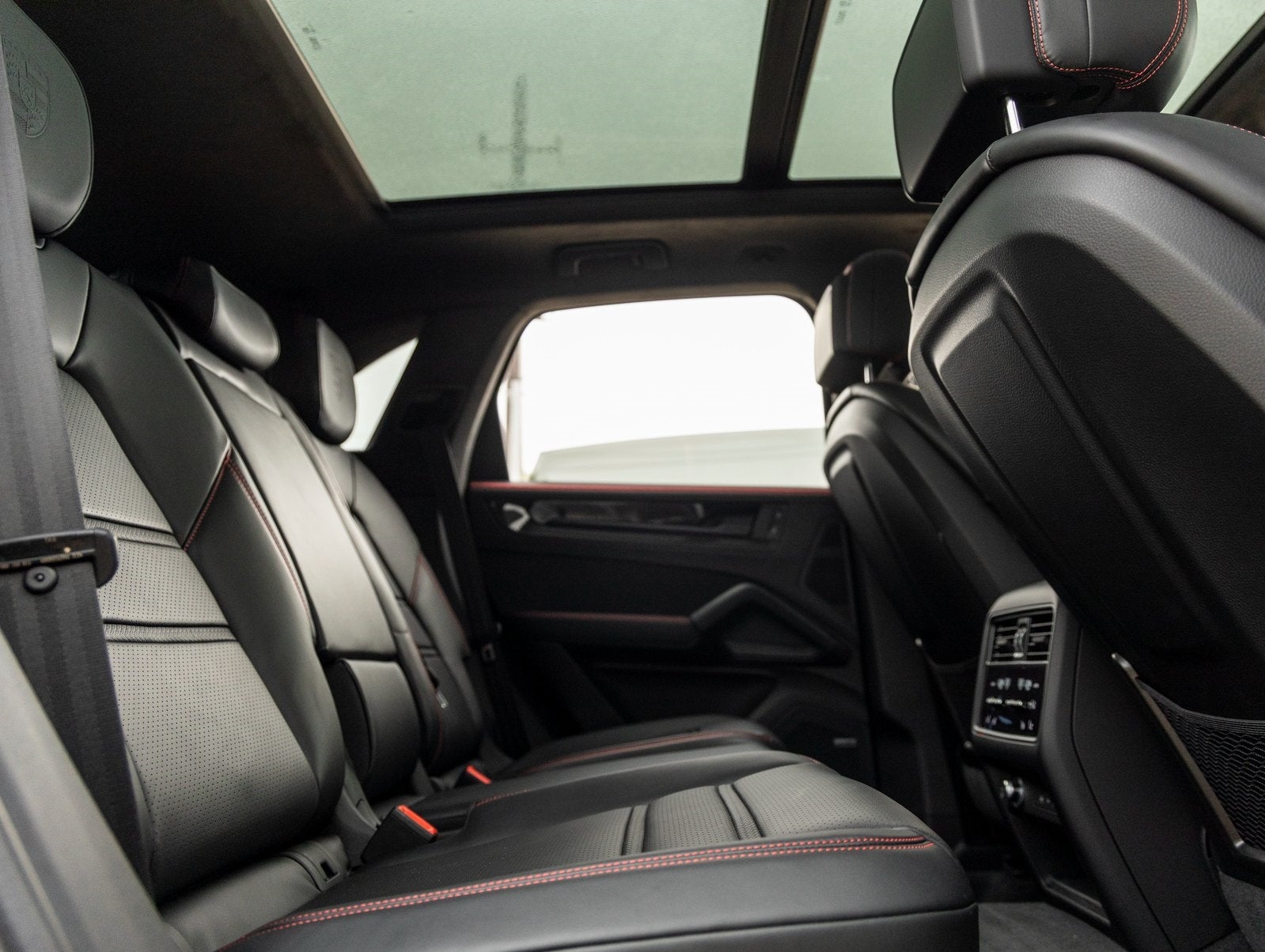 2026 Porsche Cayenne Cayenne GTS