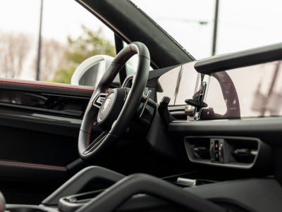 2026 Porsche Cayenne Cayenne GTS