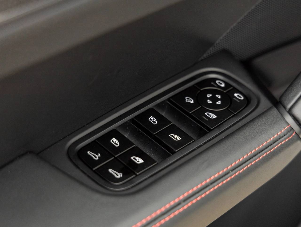 2026 Porsche Cayenne Cayenne GTS