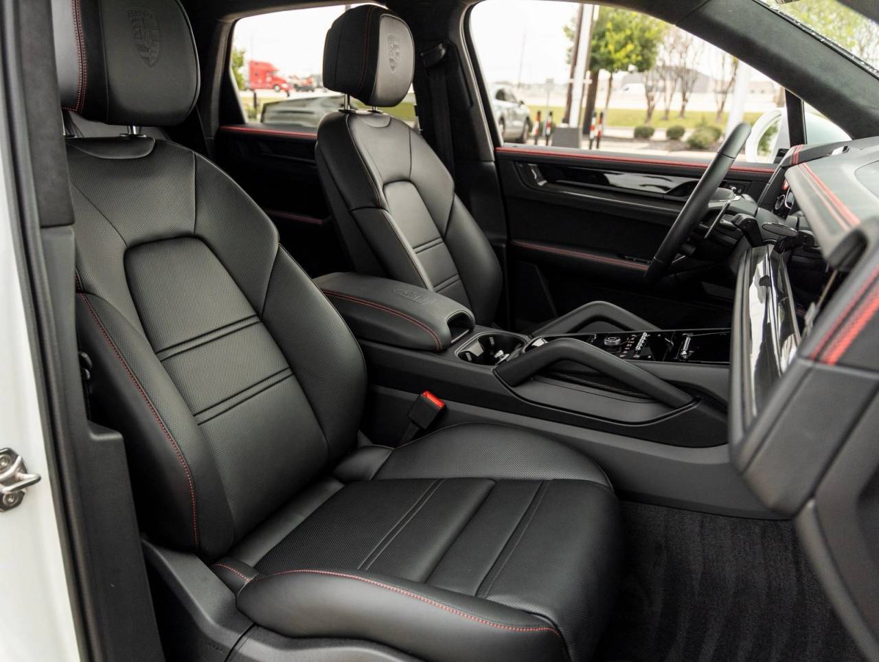 2026 Porsche Cayenne Cayenne GTS