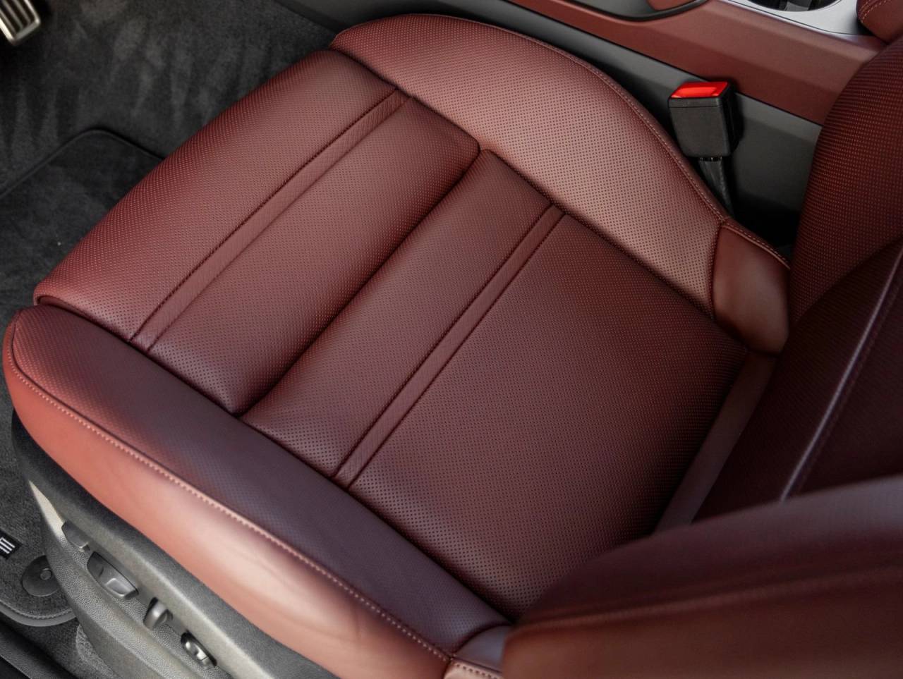 2026 Porsche Cayenne Cayenne GTS