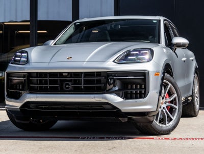 2025 Porsche Cayenne Cayenne GTS