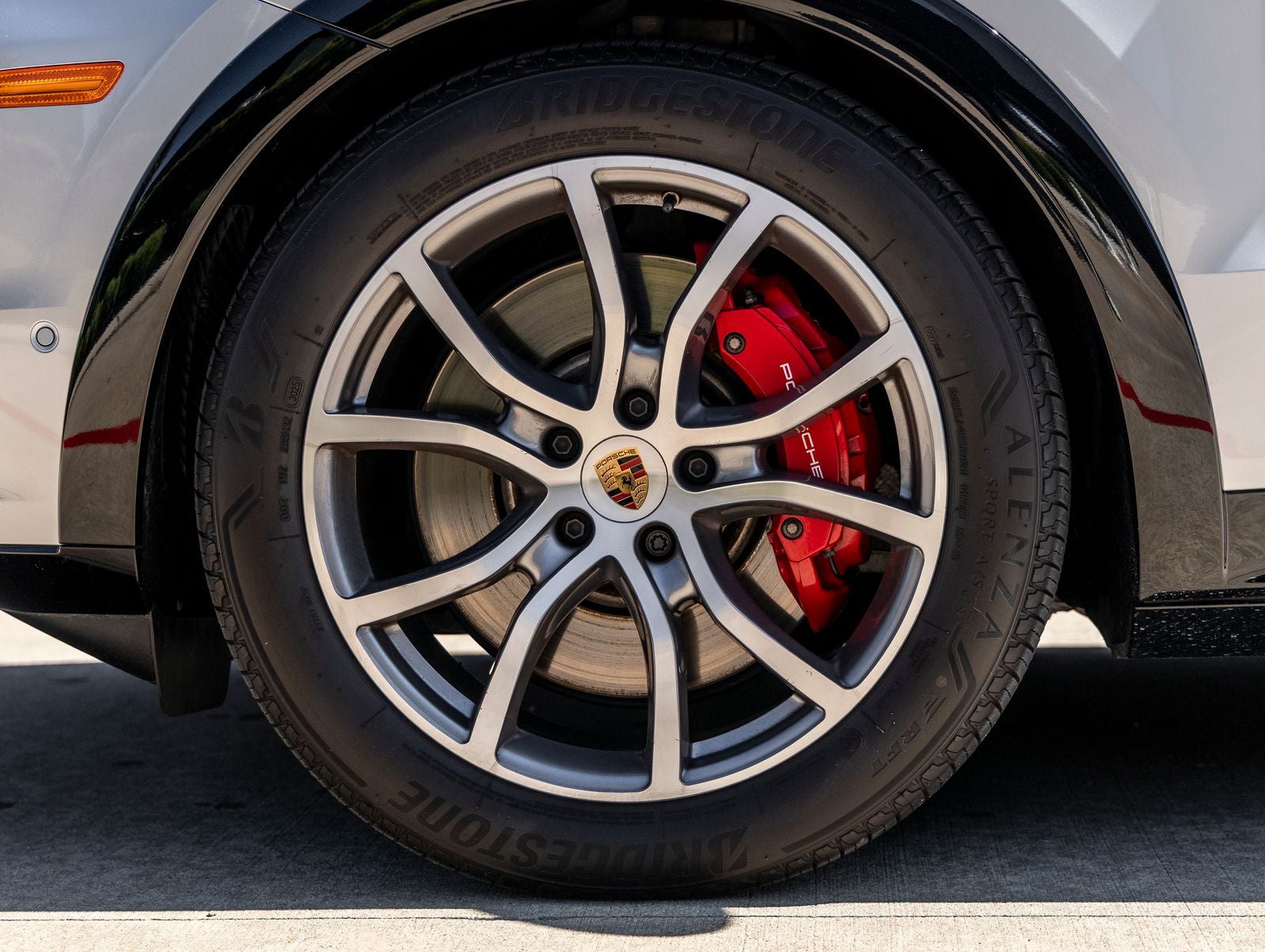 2025 Porsche Cayenne Cayenne GTS