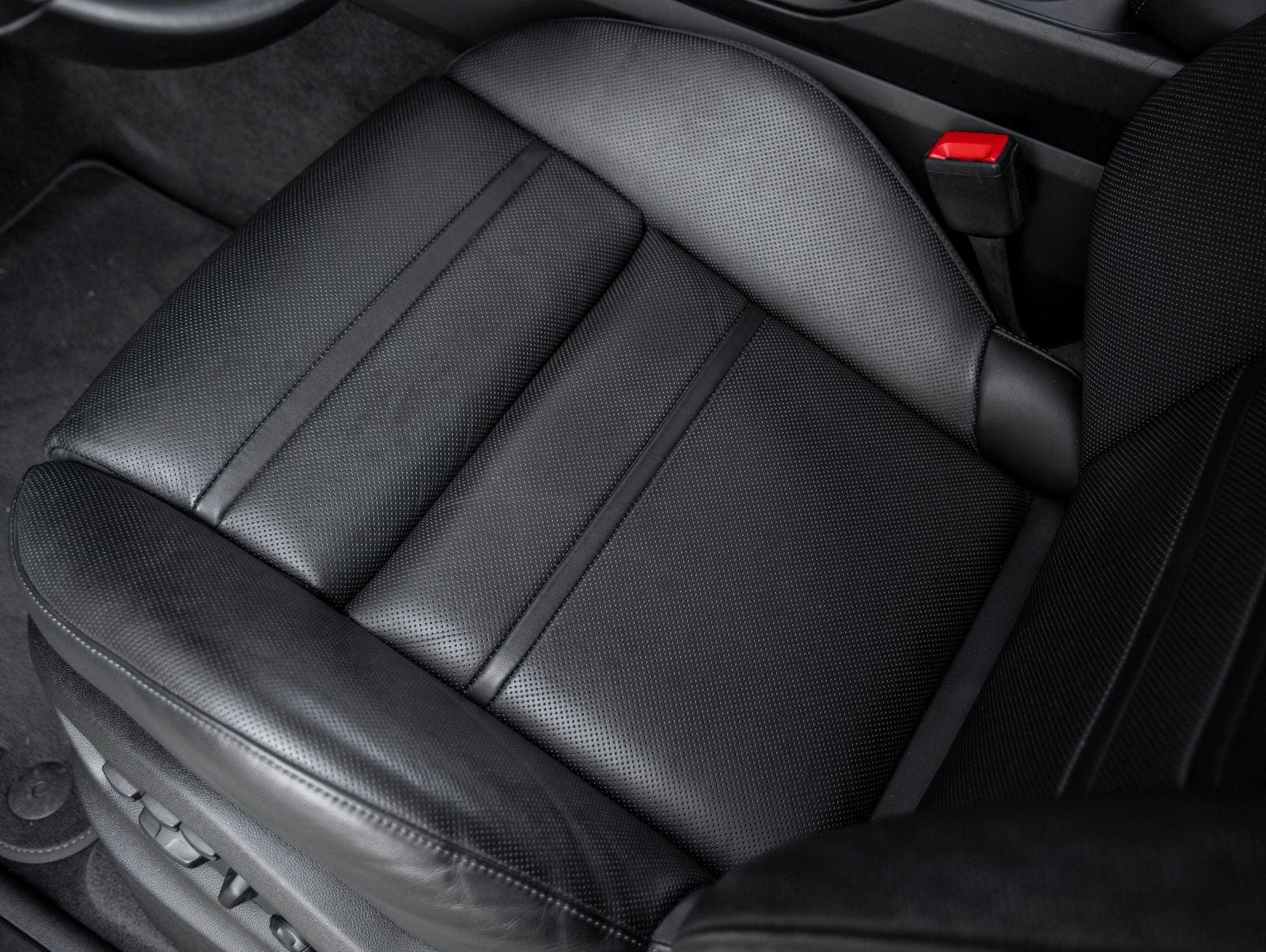 2025 Porsche Cayenne Cayenne GTS